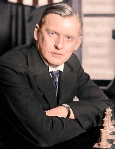 Play Like Alexander Alekhine - Chess Lessons 