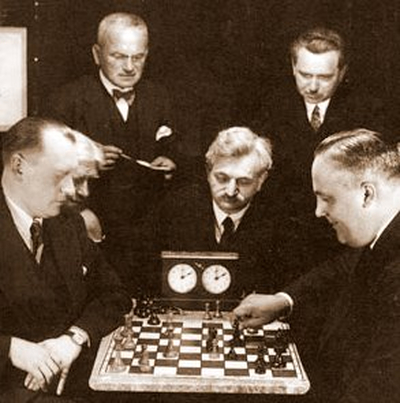 Scotch Game: Alekhine Gambit 